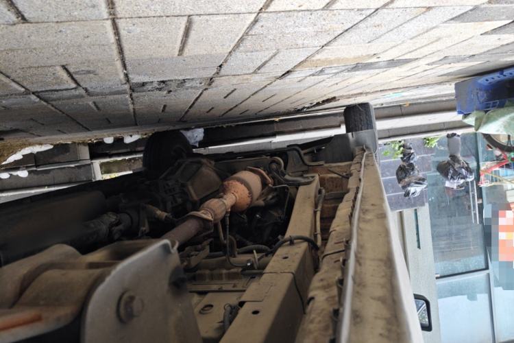 Used Dongfeng Xiaokang C37 2015 1.5L Standard II DK15-06 Chassis Rear Left