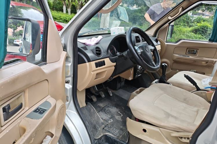 Used Dongfeng Xiaokang C37 2015 1.5L Standard II DK15-06 Driver Seat