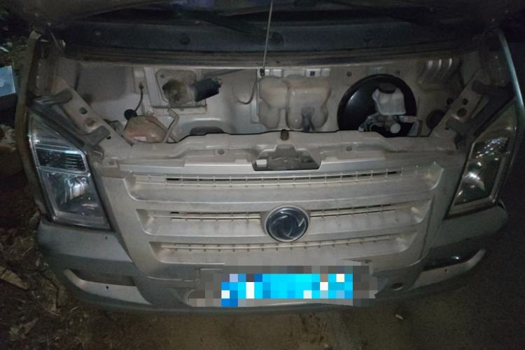 Used Dongfeng Xiaokang C37 2015 1.5L Standard II DK15-06 Engine Bay