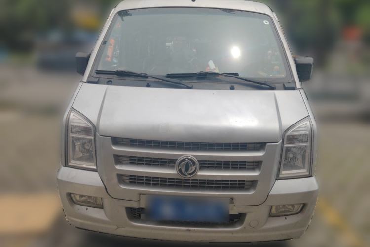 Used Dongfeng Xiaokang C37 2015 1.5L Standard II DK15-06 Front
