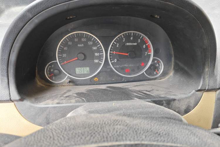 Used Dongfeng Xiaokang C37 2015 1.5L Standard II DK15-06 Instrument Cluster
