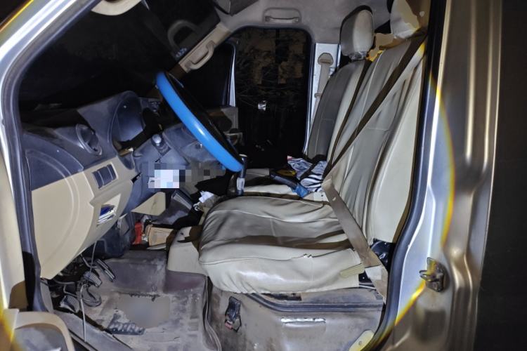 Used Dongfeng Xiaokang C37 2015 1.5L Standard II DK15-06 Left Front Seat