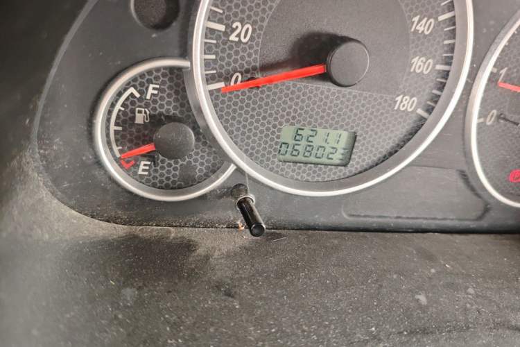 Used Dongfeng Xiaokang C37 2015 1.5L Standard II DK15-06 Odometer Close Up