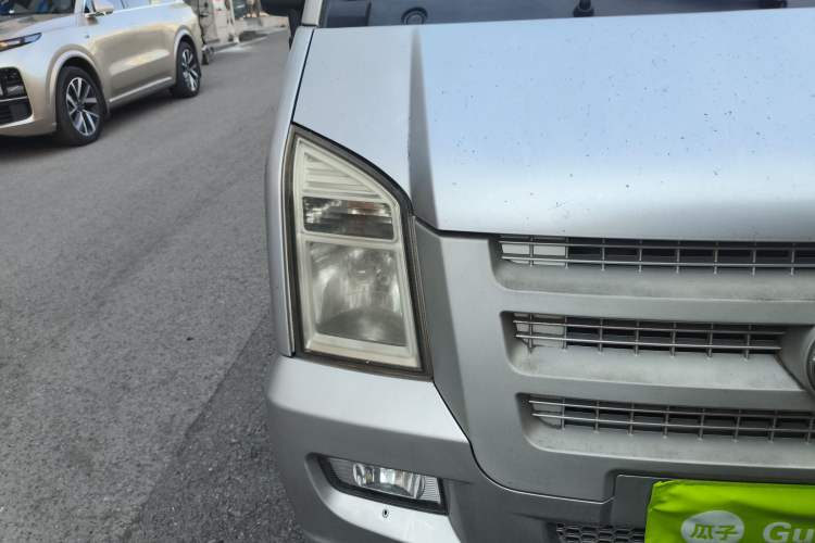 Used Dongfeng Xiaokang C37 2015 1.5L Standard II DK15-06 Right Front Headlight