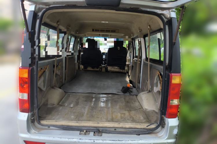 Used Dongfeng Xiaokang C37 2015 1.5L Standard II DK15-06 Trunk