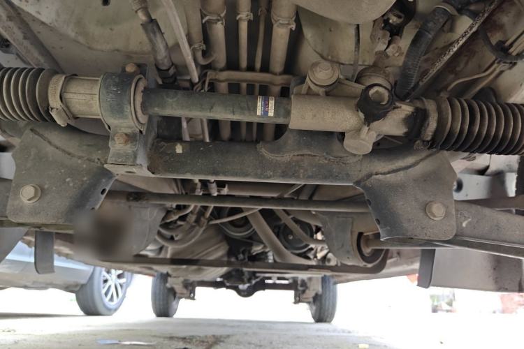 Used Dongfeng Xiaokang C37 2015 1.5L Standard II DK15-06 Chassis Front