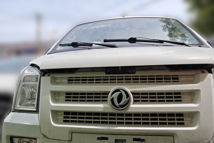 Used Dongfeng Xiaokang C37 2015 1.5L Standard II DK15-06 Front