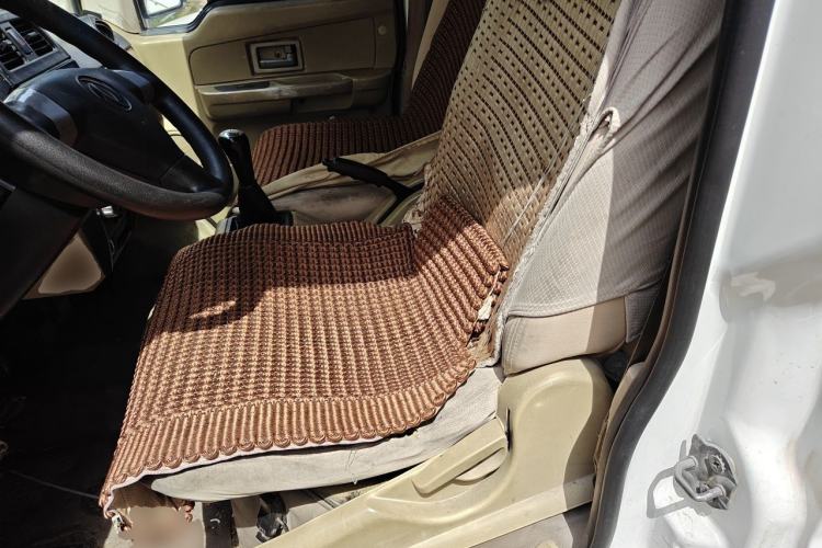 Used Dongfeng Xiaokang C37 2015 1.5L Standard II DK15-06 Left Front Seat