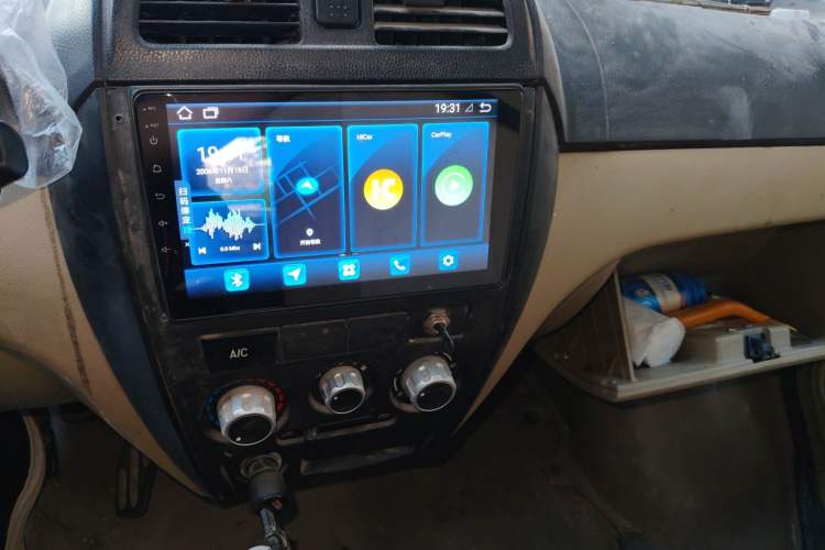 Used Dongfeng Xiaokang C37 2015 1.5L Standard II DK15-06 Audio And AC Panel