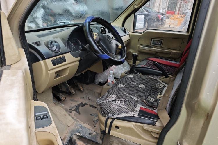 Used Dongfeng Xiaokang C37 2015 1.5L Standard II DK15-06 Driver Seat