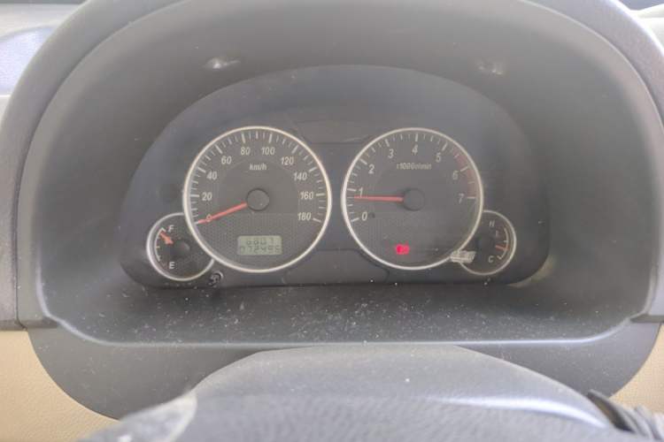 Used Dongfeng Xiaokang C37 2015 1.5L Standard II DK15-06 Instrument Cluster