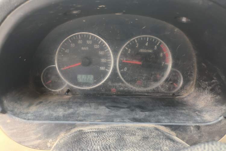 Used Dongfeng Xiaokang C37 2015 1.5L Standard II DK15-06 Instrument Cluster