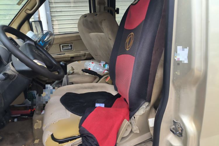Used Dongfeng Xiaokang C37 2015 1.5L Standard II DK15-06 Left Rear Seat