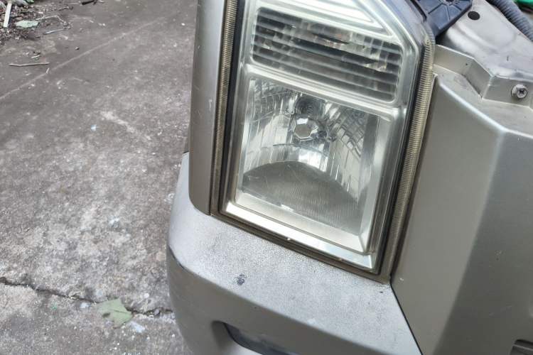 Used Dongfeng Xiaokang C37 2015 1.5L Standard II DK15-06 Right Front Headlight