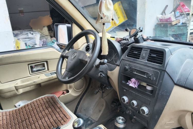 Used Dongfeng Xiaokang C37 2015 1.5L Standard II DK15-06 Steering Wheel