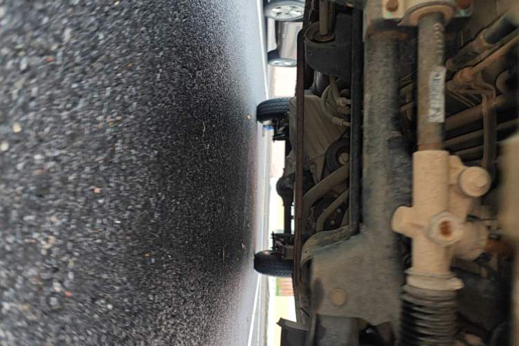 Used Dongfeng Xiaokang C37 2016 1.5L Standard II DK15-06 Chassis Front
