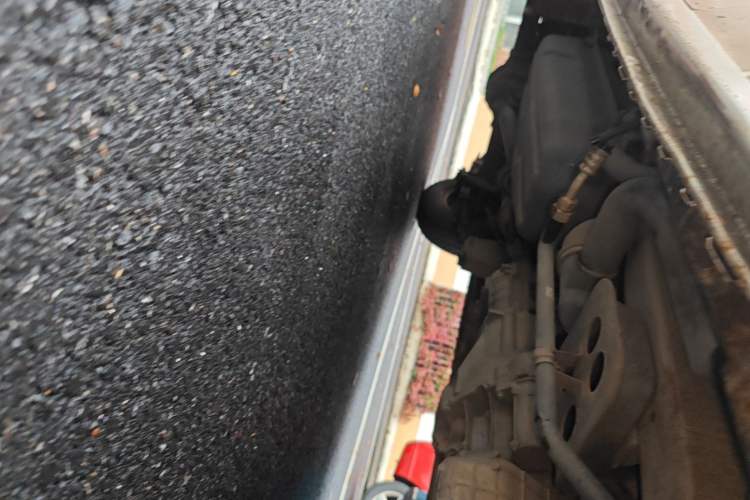Used Dongfeng Xiaokang C37 2016 1.5L Standard II DK15-06 Chassis Front Right