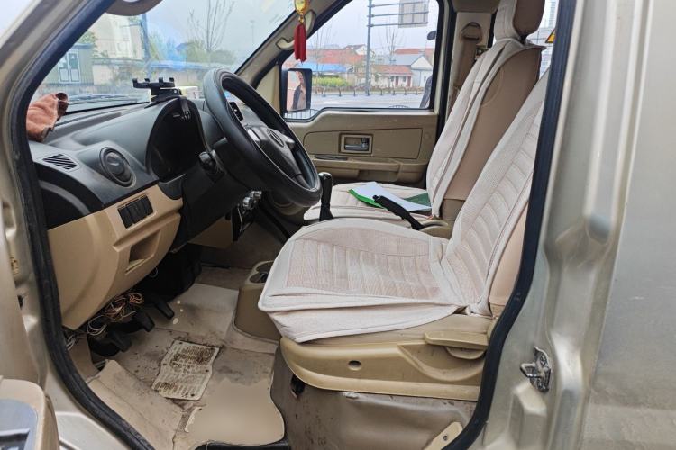 Used Dongfeng Xiaokang C37 2016 1.5L Standard II DK15-06 Left Front Seat