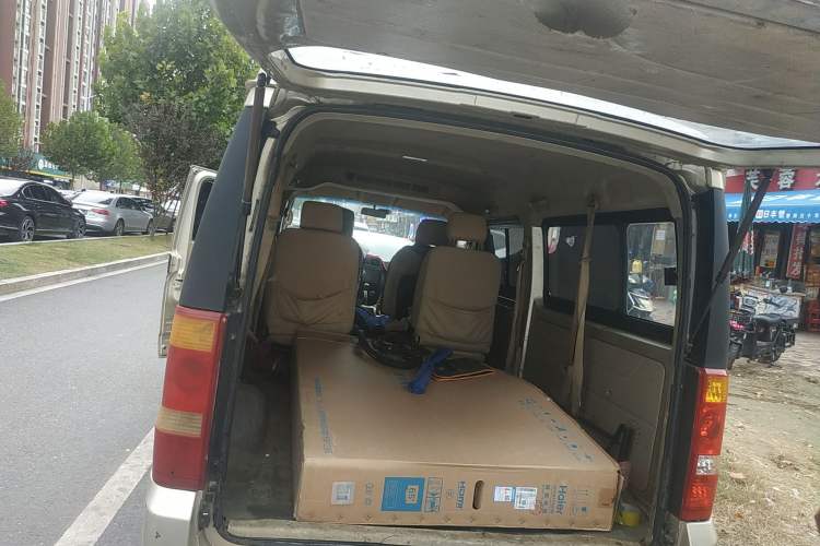Used Dongfeng Xiaokang C37 2016 1.5L Standard II DK15-06 Trunk