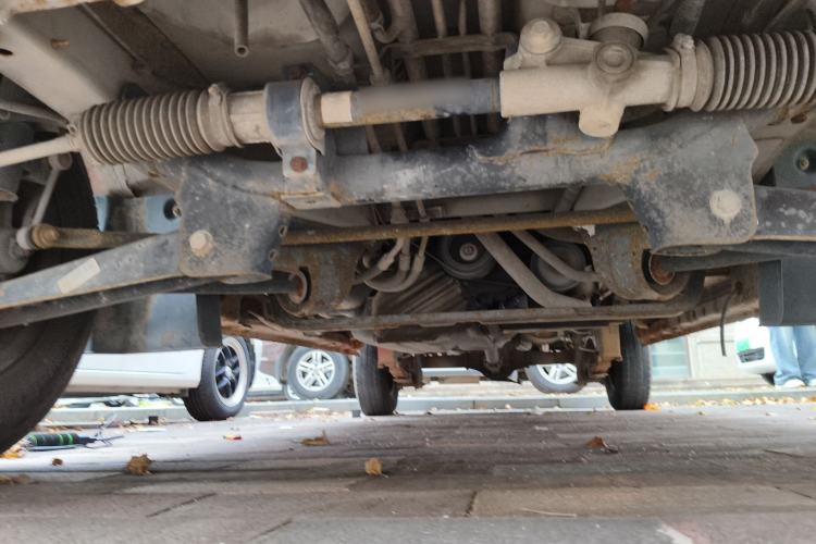 Used Dongfeng Xiaokang C37 2016 1.5L Standard II DK15-06 Chassis Front
