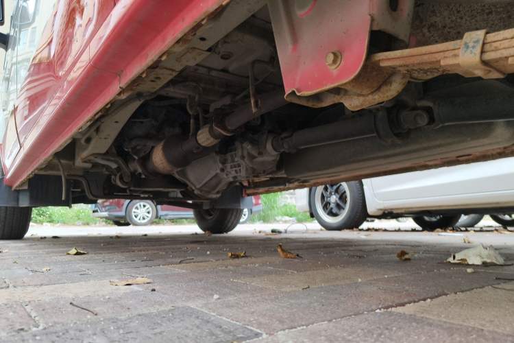Used Dongfeng Xiaokang C37 2016 1.5L Standard II DK15-06 Chassis Rear Left