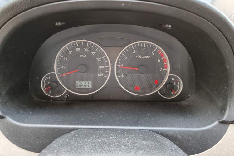 Used Dongfeng Xiaokang C37 2016 1.5L Standard II DK15-06 Instrument Cluster