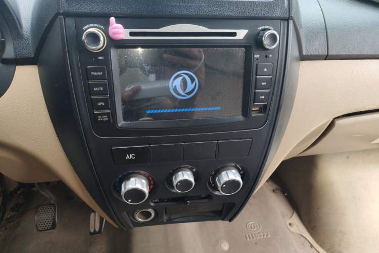 Used Dongfeng Xiaokang C37 2016 1.5L Standard II DK15-06 Audio And AC Panel