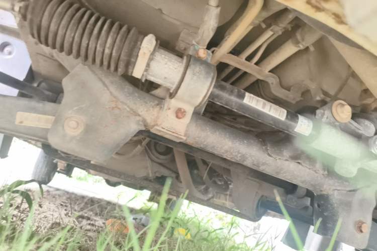 Used Dongfeng Xiaokang C37 2016 1.5L Standard II DK15-06 Chassis Front