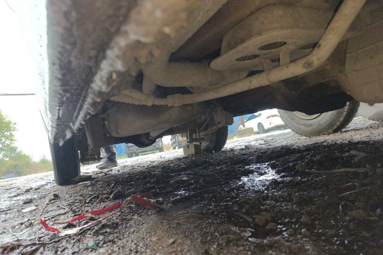 Used Dongfeng Xiaokang C37 2016 1.5L Standard II DK15-06 Chassis Front Right