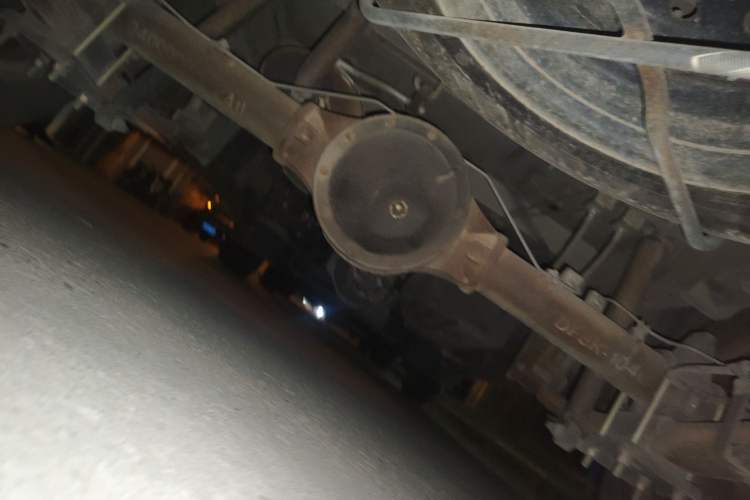 Used Dongfeng Xiaokang C37 2016 1.5L Standard II DK15-06 Chassis Rear
