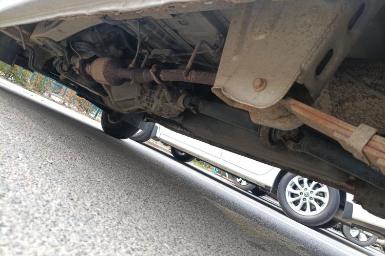 Used Dongfeng Xiaokang C37 2016 1.5L Standard II DK15-06 Chassis Rear Left