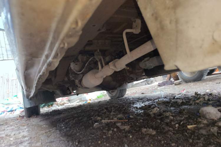 Used Dongfeng Xiaokang C37 2016 1.5L Standard II DK15-06 Chassis Rear Left