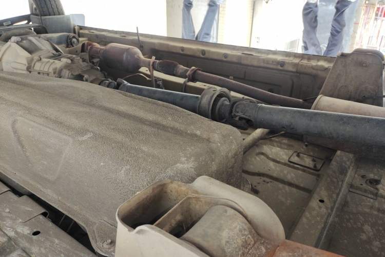 Used Dongfeng Xiaokang C37 2016 1.5L Standard II DK15-06 Chassis Rear Right