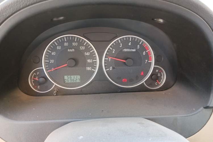 Used Dongfeng Xiaokang C37 2016 1.5L Standard II DK15-06 Instrument Cluster