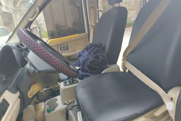 Used Dongfeng Xiaokang C37 2016 1.5L Standard II DK15-06 Left Front Seat