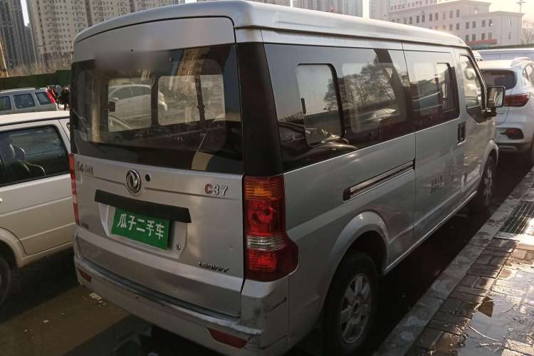 Used Dongfeng Xiaokang C37 2016 1.5L Standard II DK15-06 Rear Right 45 Deg