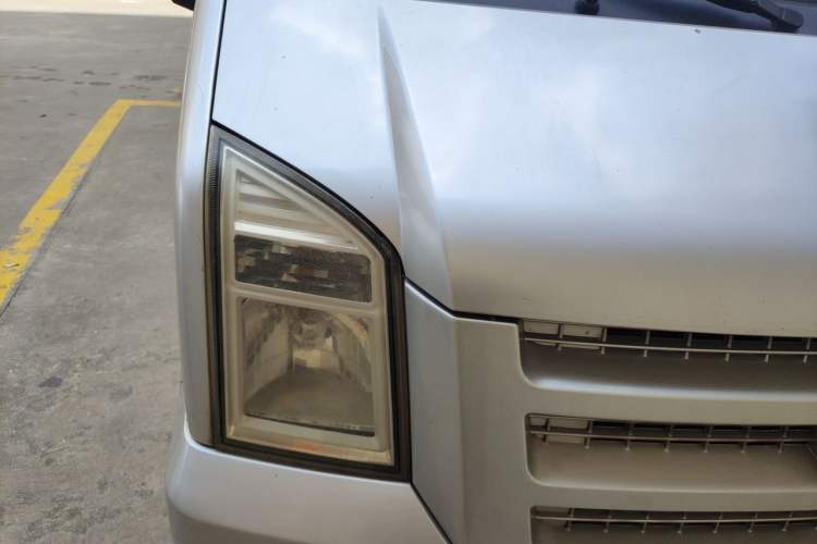 Used Dongfeng Xiaokang C37 2016 1.5L Standard II DK15-06 Right Front Headlight
