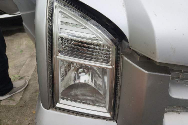 Used Dongfeng Xiaokang C37 2016 1.5L Standard II DK15-06 Right Front Headlight