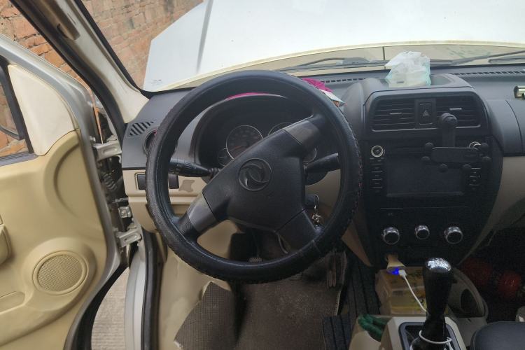 Used Dongfeng Xiaokang C37 2016 1.5L Standard II DK15-06 Steering Wheel