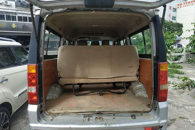Used Dongfeng Xiaokang C37 2016 1.5L Standard II DK15-06 Trunk