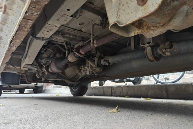 Used Dongfeng Xiaokang C37 2016 1.5L Standard II DK15-06 Chassis Rear Left