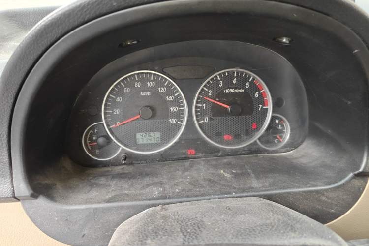 Used Dongfeng Xiaokang C37 2016 1.5L Standard II DK15-06 Instrument Cluster
