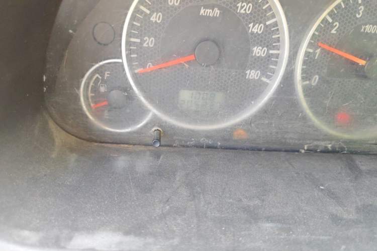Used Dongfeng Xiaokang C37 2016 1.5L Standard II DK15-06 Odometer Close Up