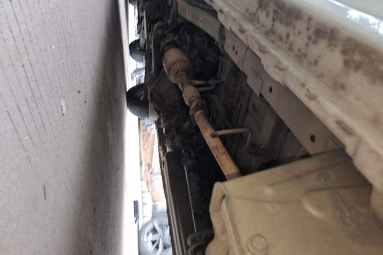 Used Dongfeng Xiaokang C37 2016 1.5L Standard II DK15-06 Chassis Rear Left