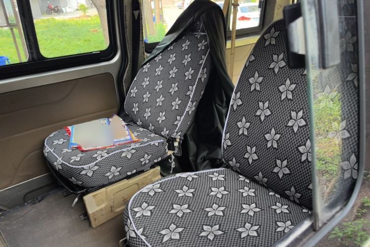 Used Dongfeng Xiaokang C37 2016 1.5L Standard II DK15-06 Left Rear Seat