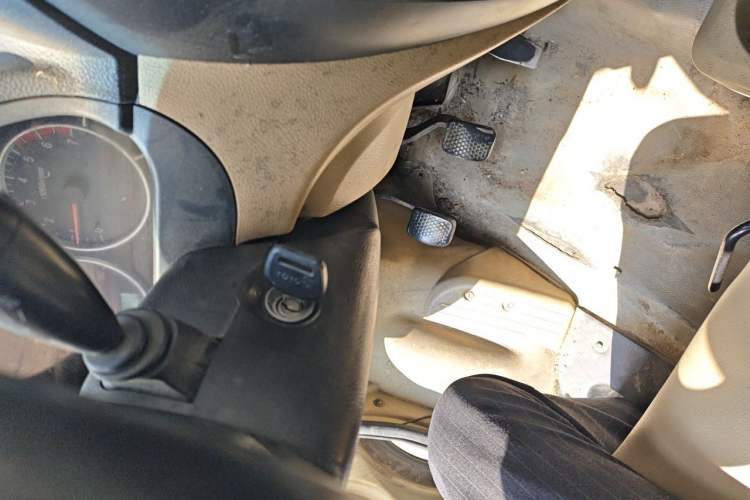 Used Dongfeng Xiaokang C37 2016 1.5L Standard II DK15-06 Vehicle Key