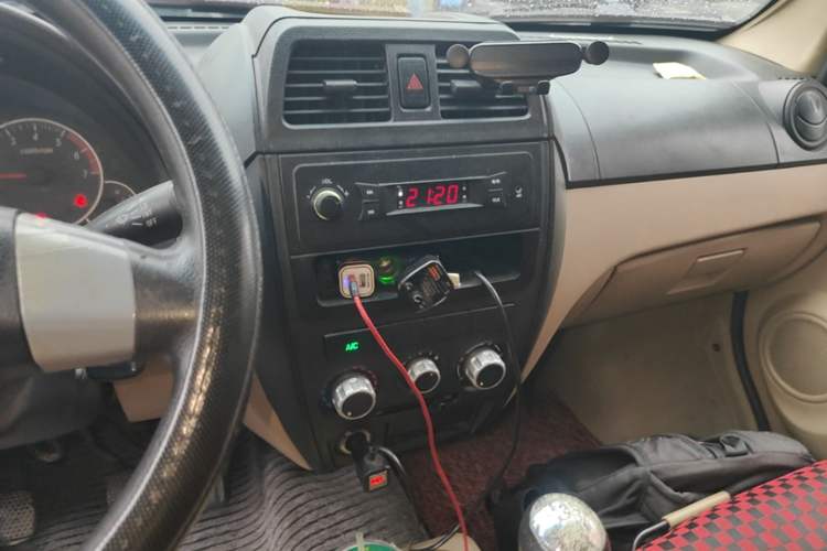 Used Dongfeng Xiaokang C37 2018 1.5L Premium II DK15 Audio And AC Panel