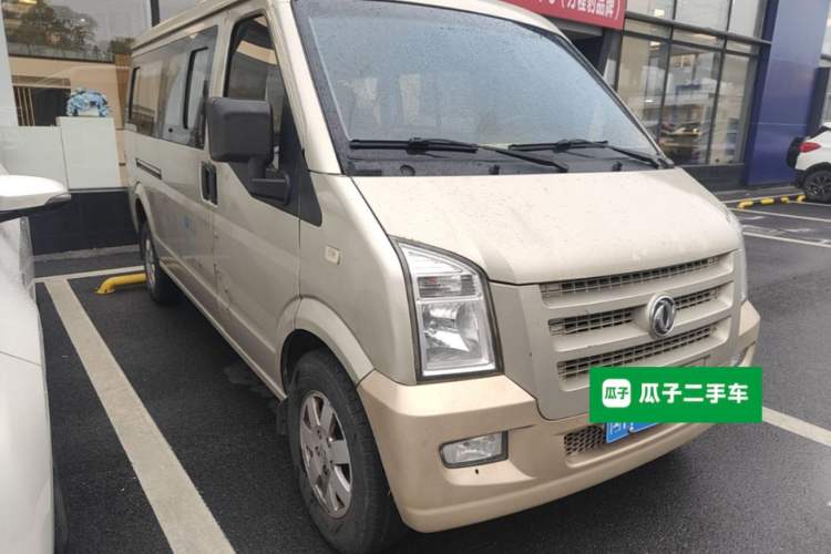 Used Dongfeng Xiaokang C37 2018 1.5L Premium II DK15 Front Right 45 Deg