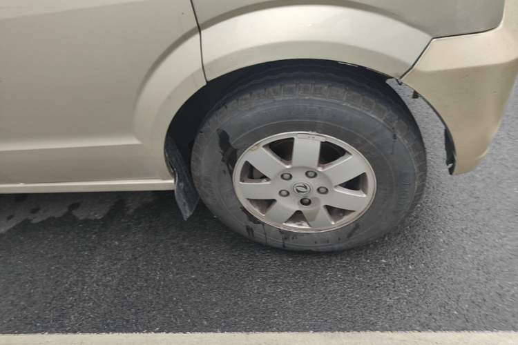 Used Dongfeng Xiaokang C37 2018 1.5L Premium II DK15 Right Front Wheel Hub