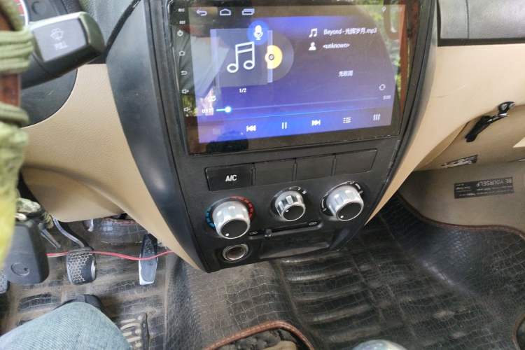 Used Dongfeng Xiaokang C37 2018 1.5L Premium II DK15 Audio And AC Panel